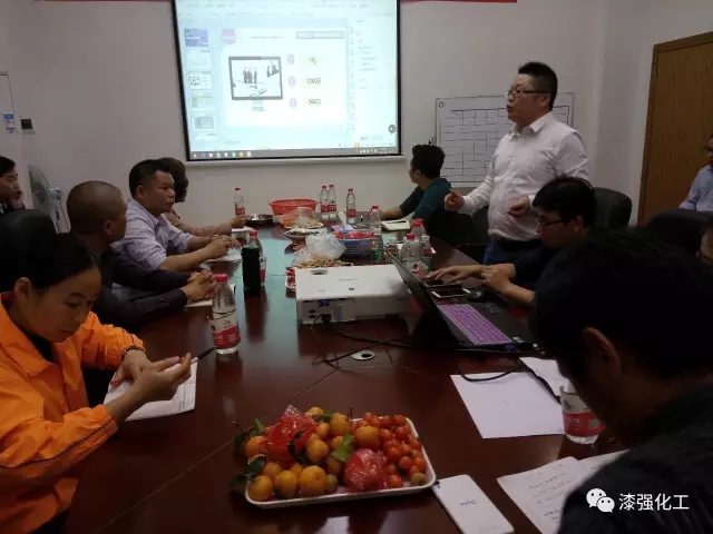 漆強化工總經理張文先生發表新年感言和目標分解